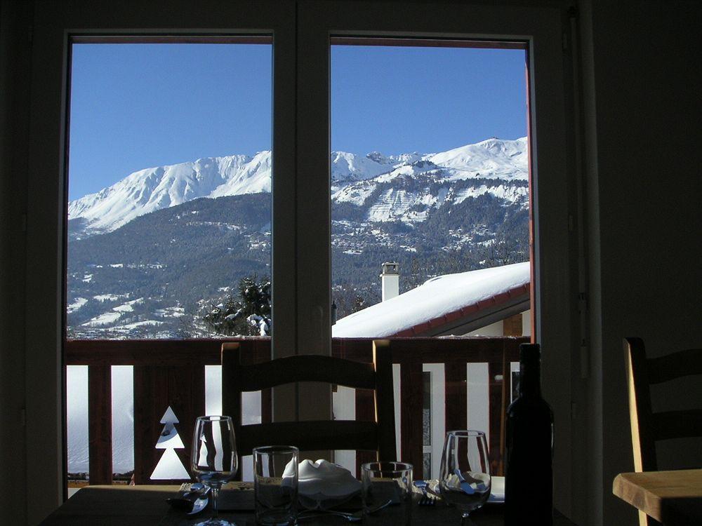 크란스몬타나 Chalet Des Alpes B&B 외부 사진